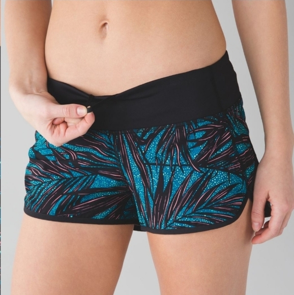 lululemon athletica Pants - Lululemon Speed Short